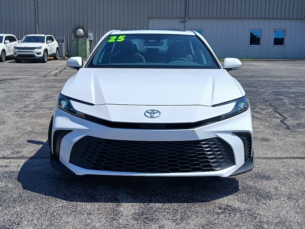 Used 2025 Toyota Camry Hybrid
