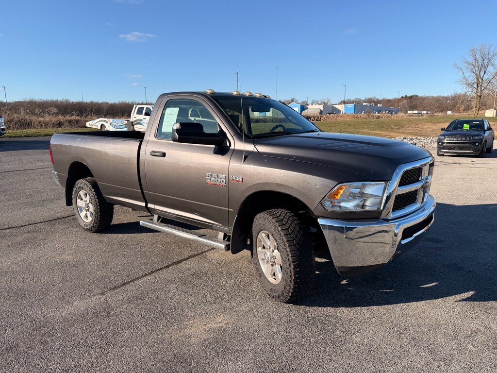 2016 Ram 2500 Tradesman photo 3