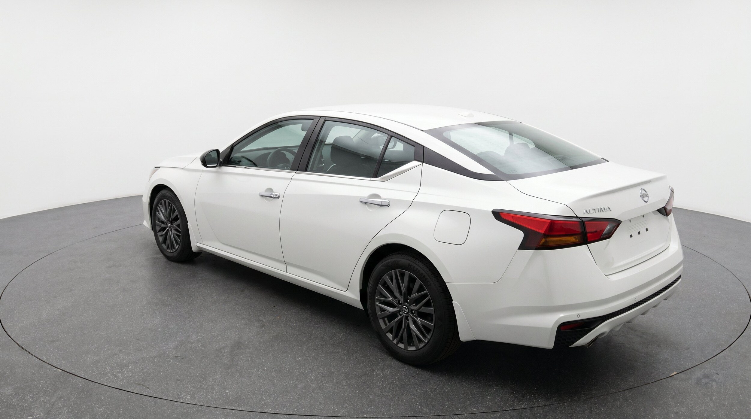 Thumbnail: 2025 Nissan Altima - 6
