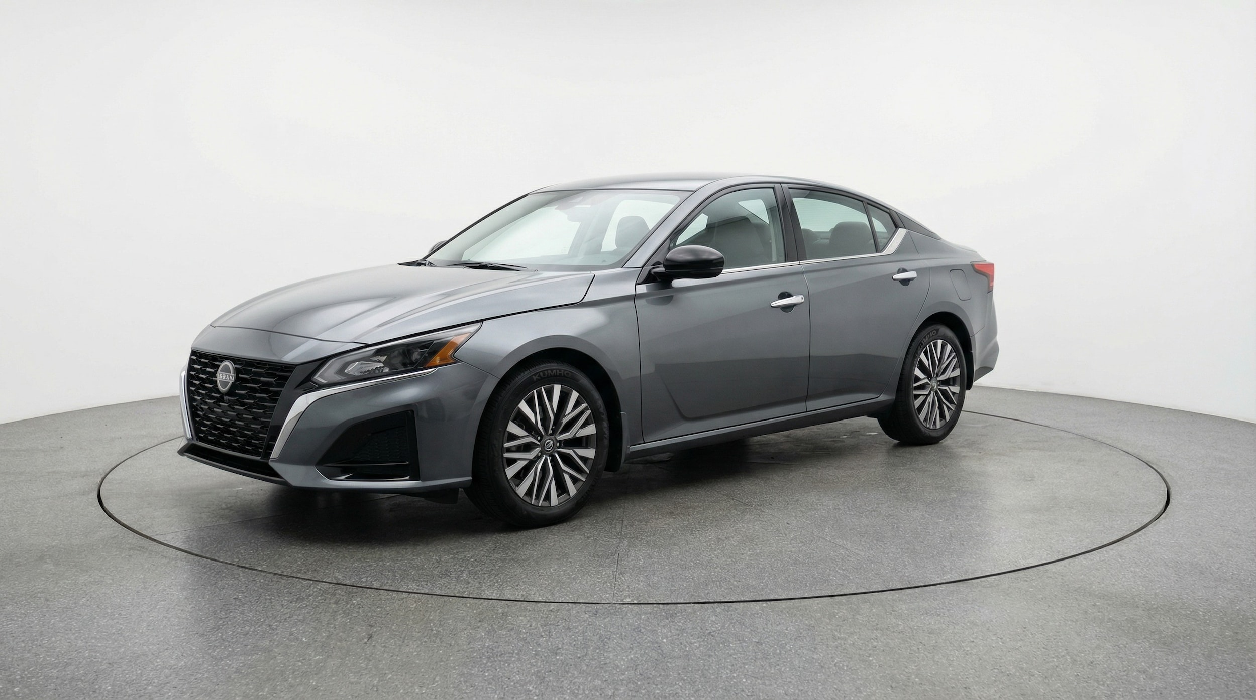 Thumbnail: 2025 Nissan Altima - 3