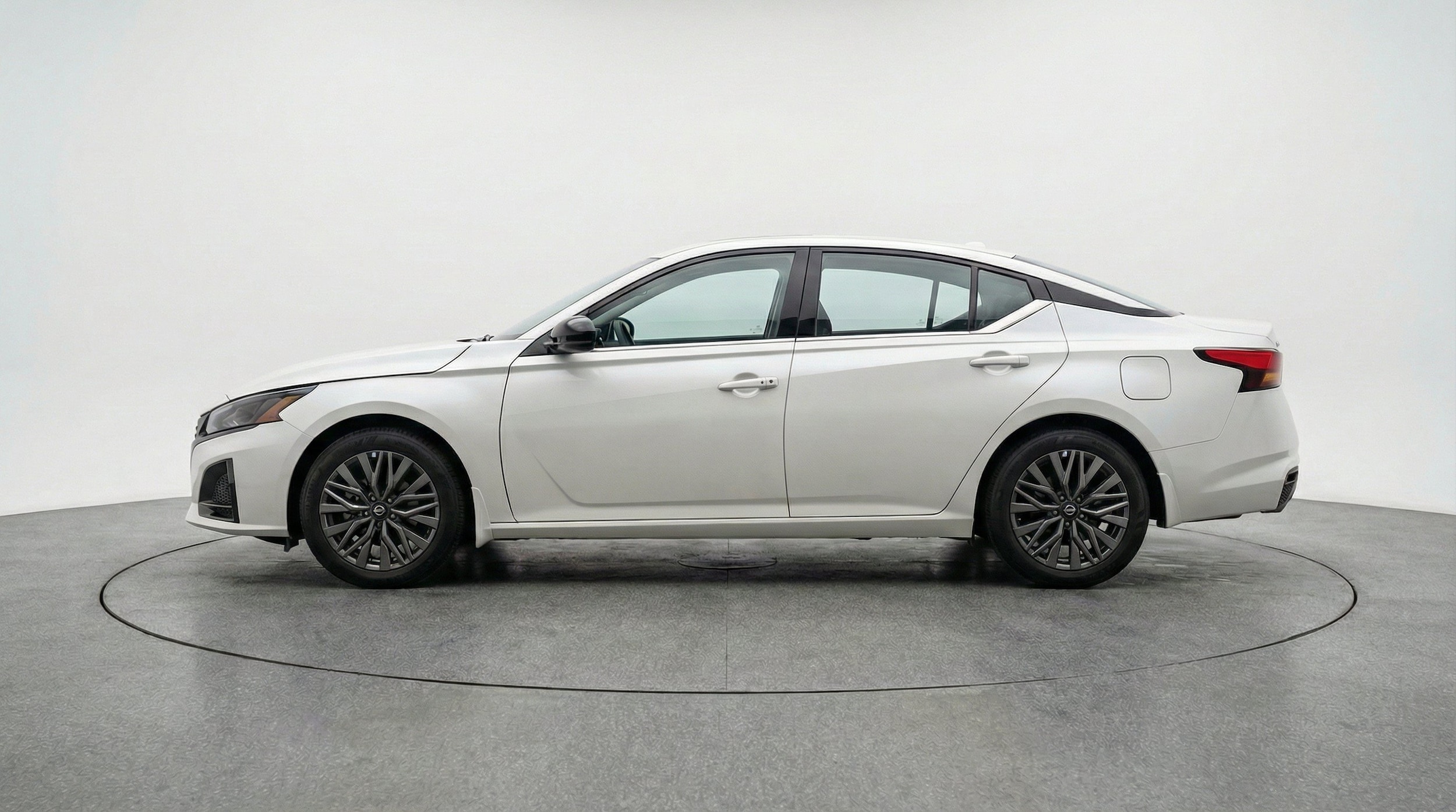 Thumbnail: 2026 Nissan Altima - 5