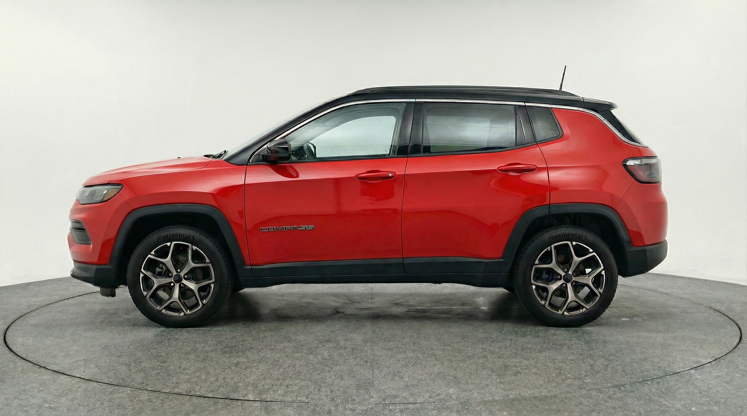 Thumbnail: 2025 Jeep Compass - 4