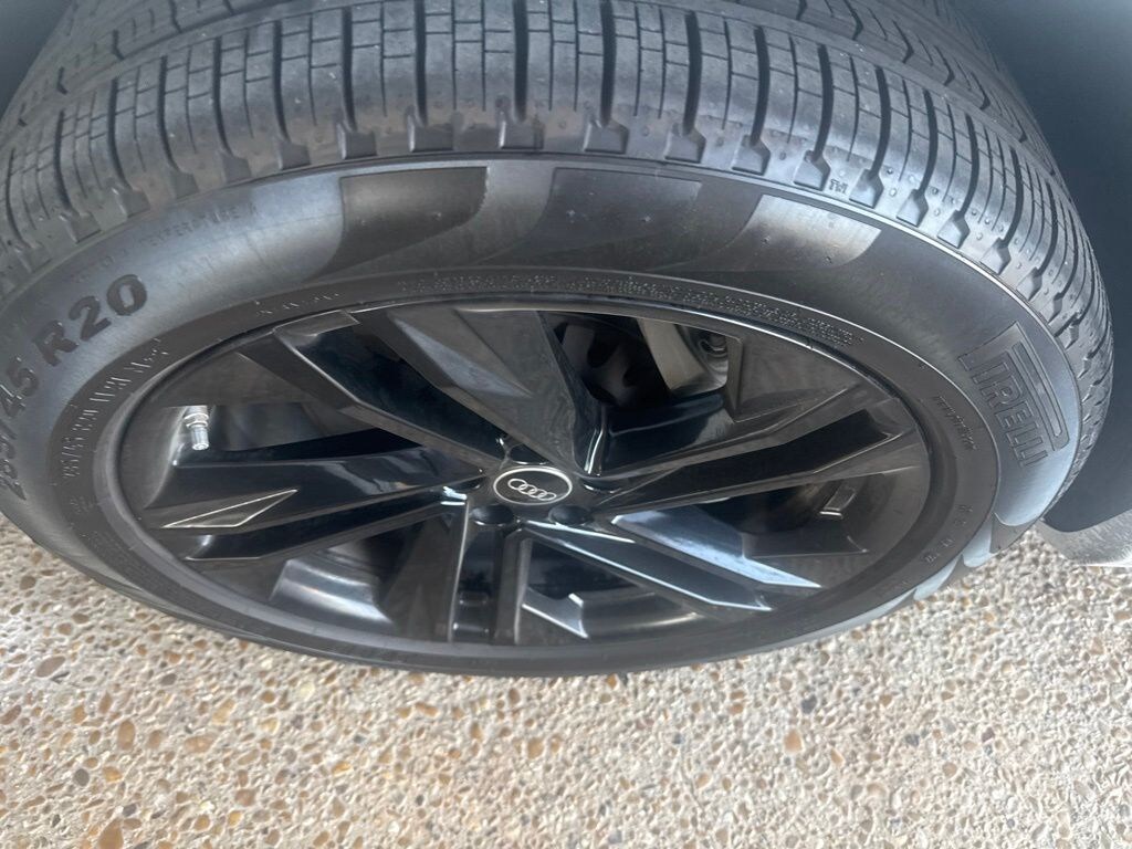 Certified 2023 Audi Q7 45 Premium SUV