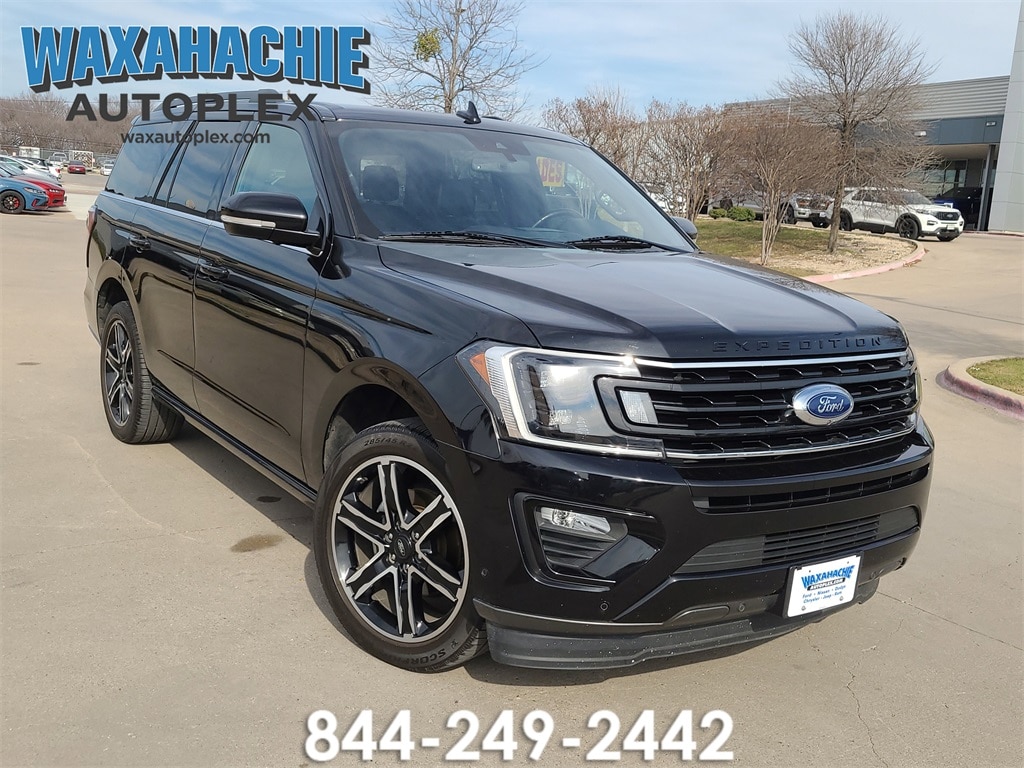 2021 Ford Expedition Limited's photo