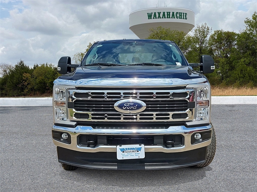 Used 2023 Ford F-350 Super Duty XLT with VIN 1FT8W3DM6PEC16657 for sale in Waxahachie, TX