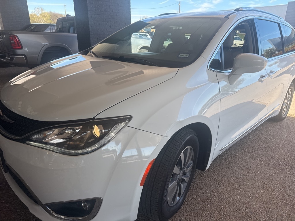 2020 Chrysler Pacifica Touring L Plus