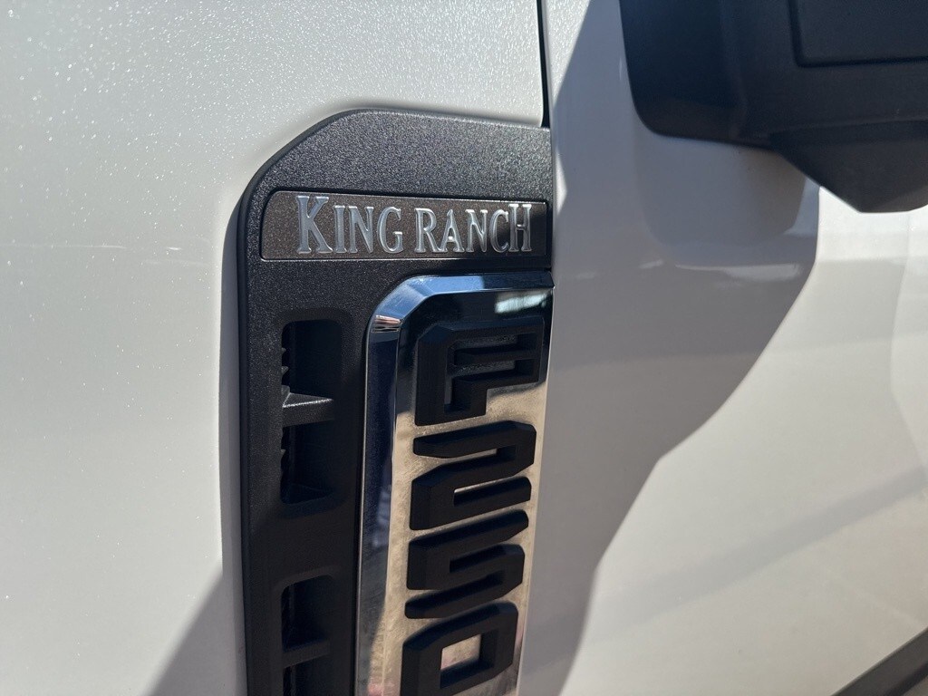 2024 Ford F-150 King Ranch photo 2