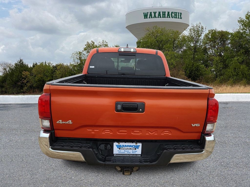 Used 2018 Toyota Tacoma SR5 Truck