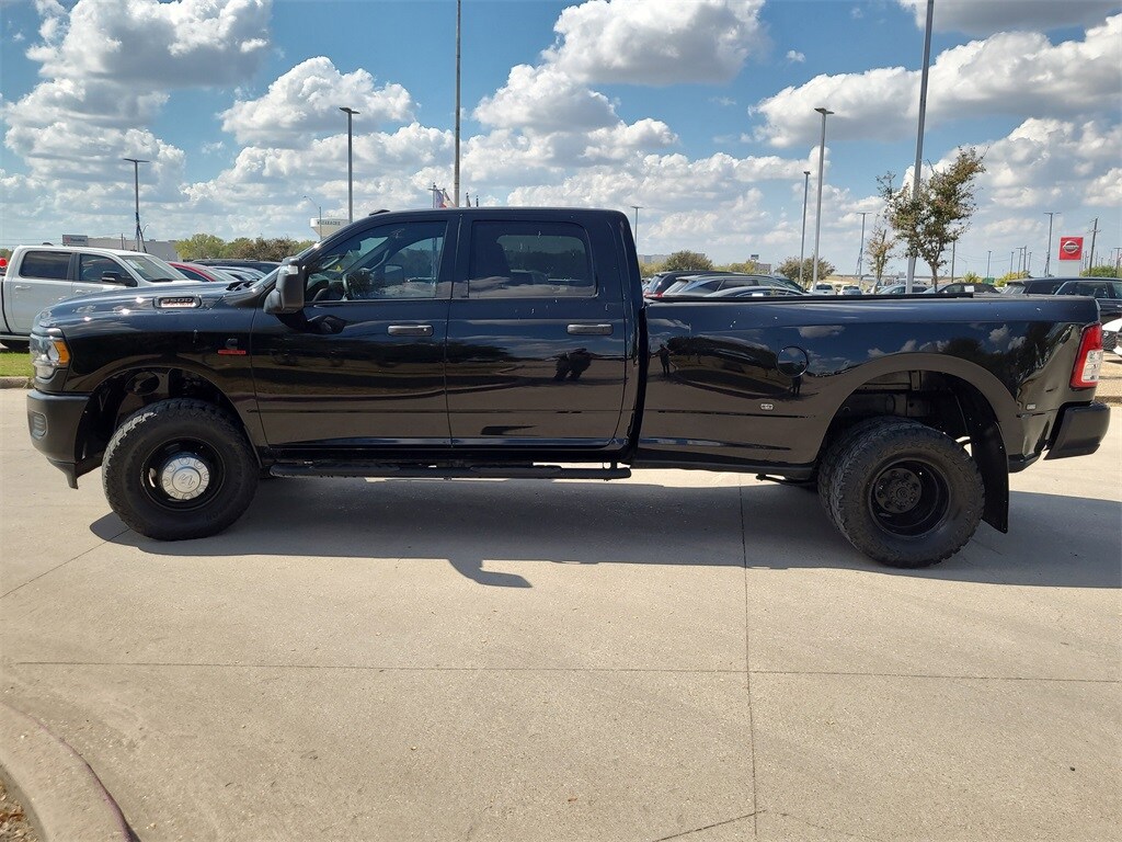 2024 Ram 3500 Tradesman photo 2