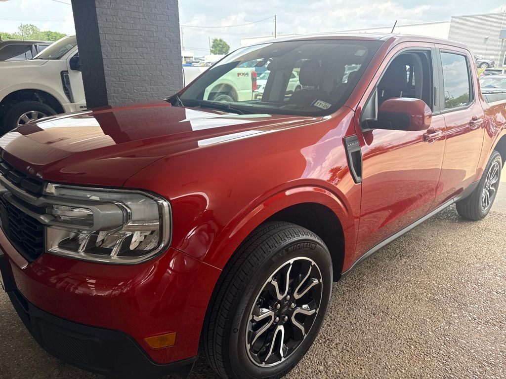 2022 Ford Maverick Lariat FWD's photo