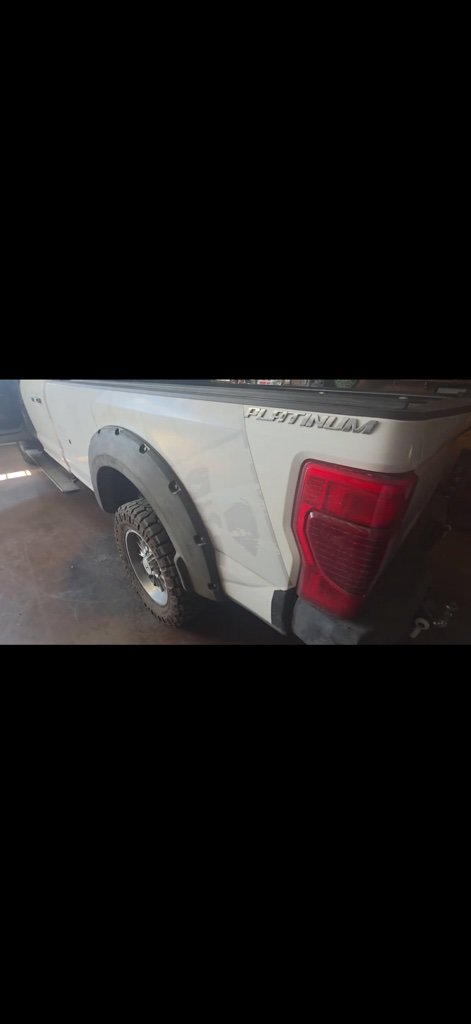 2020 Ford F-250SD Platinum Truck