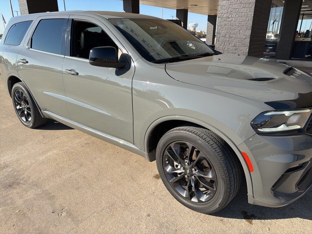 2022 Dodge Durango GT photo 2