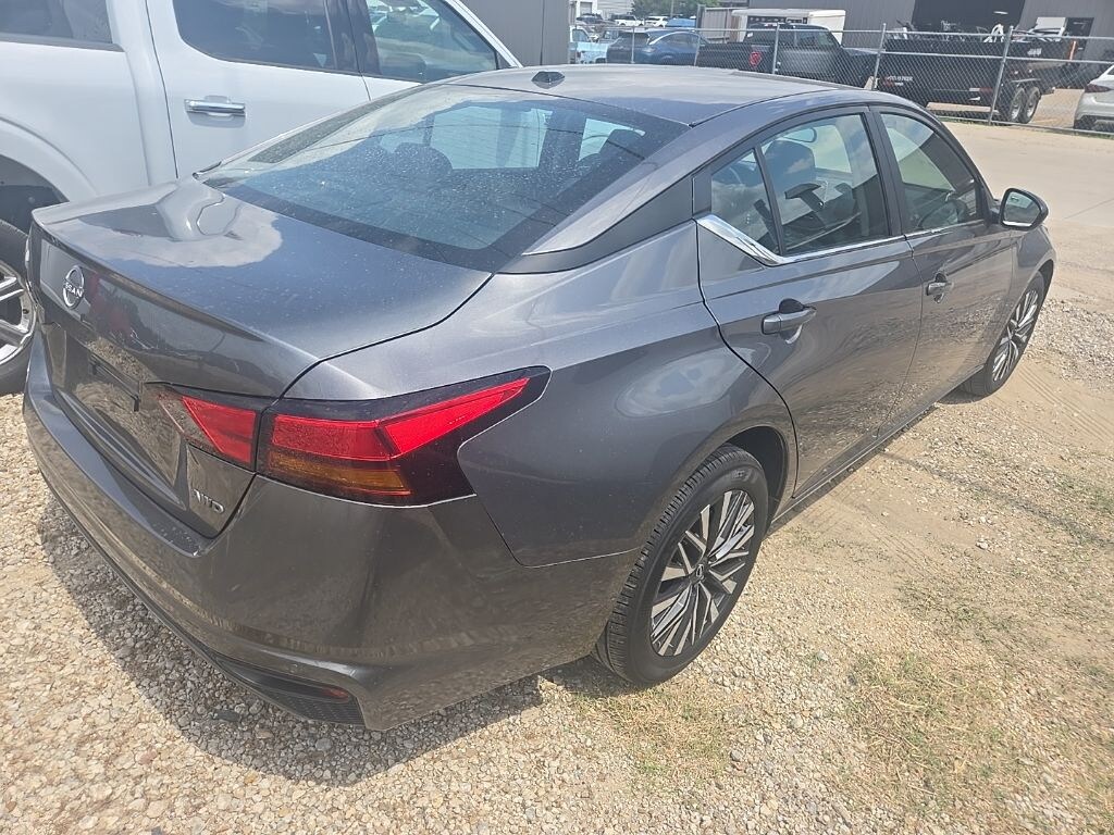 Used 2026 Nissan Altima 2.5 SV Sedan