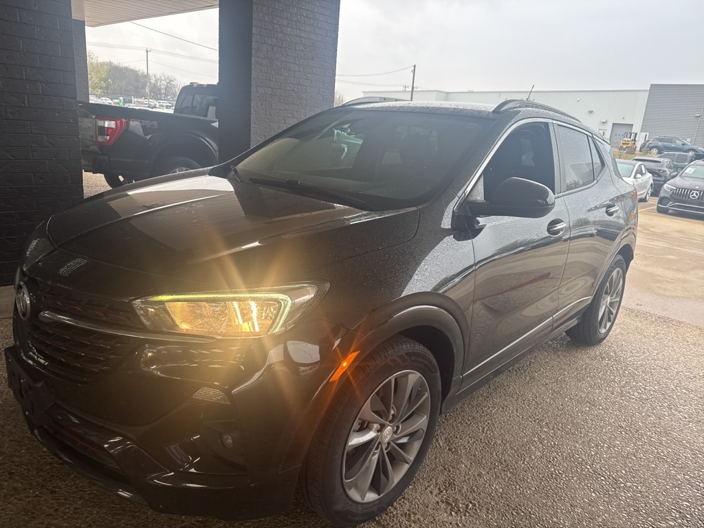 2022 Buick Encore GX Select's photo