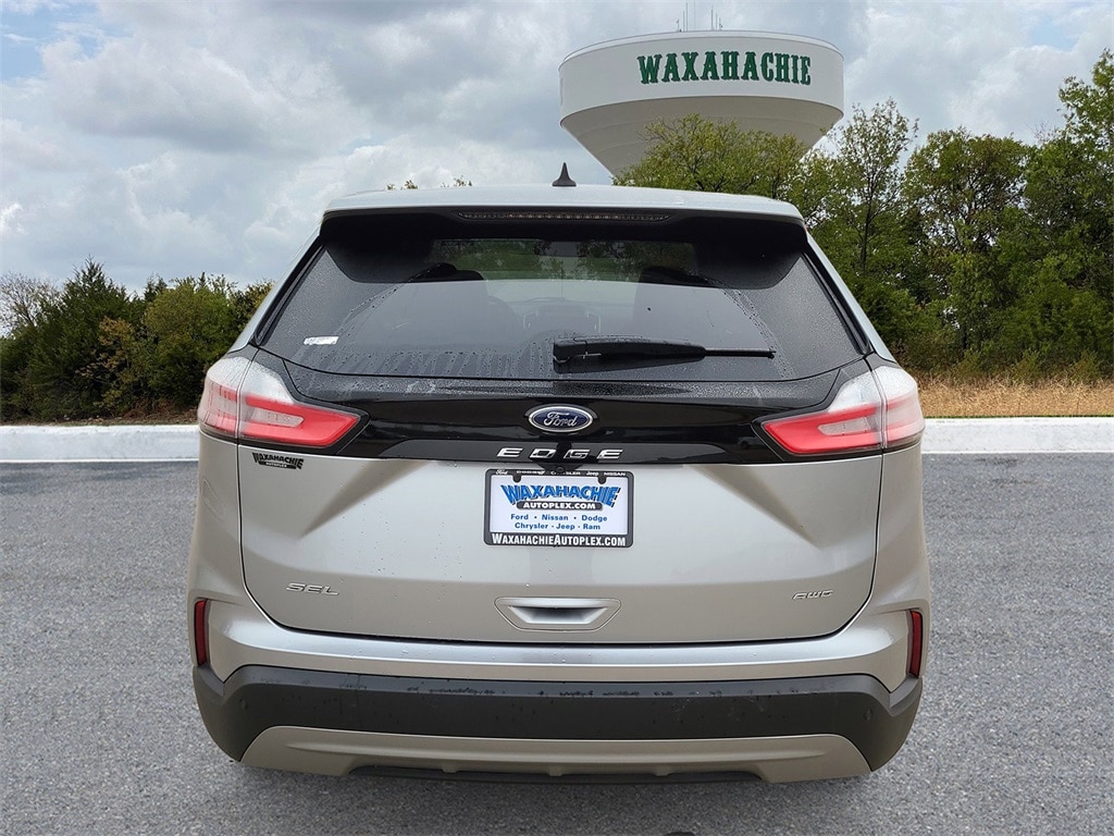 Used 2024 Ford Edge SEL SUV