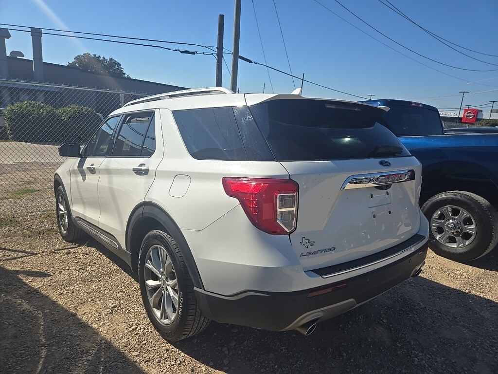 2022 Ford Explorer Limited photo 2