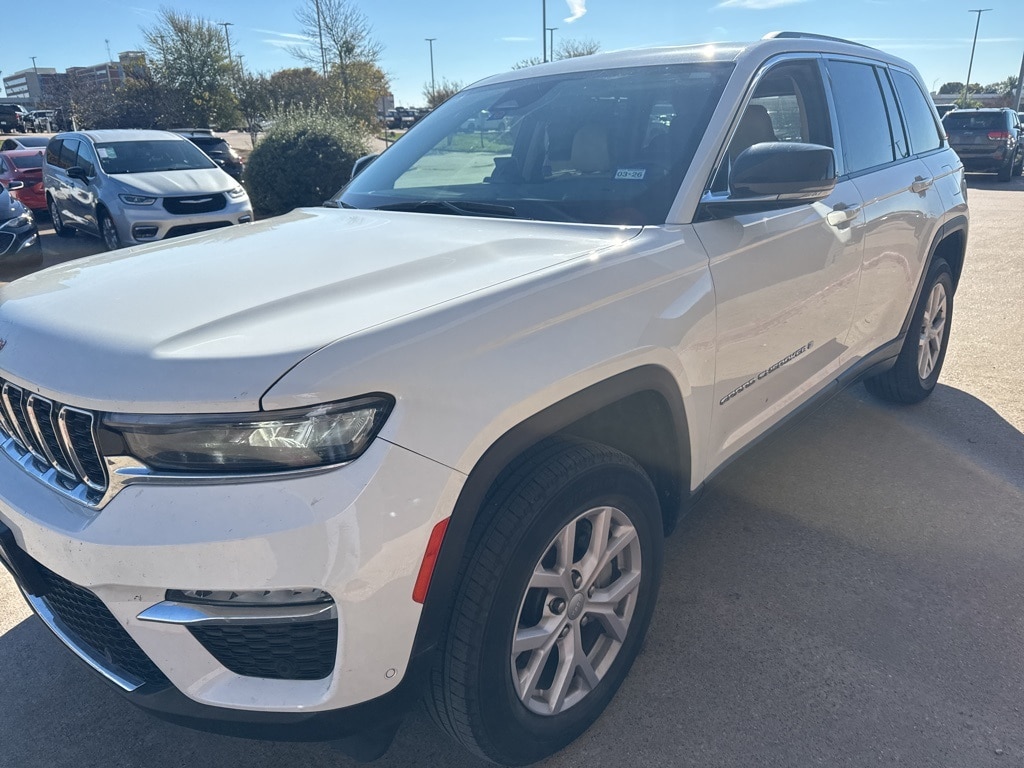 2022 Jeep Grand Cherokee Limited's photo