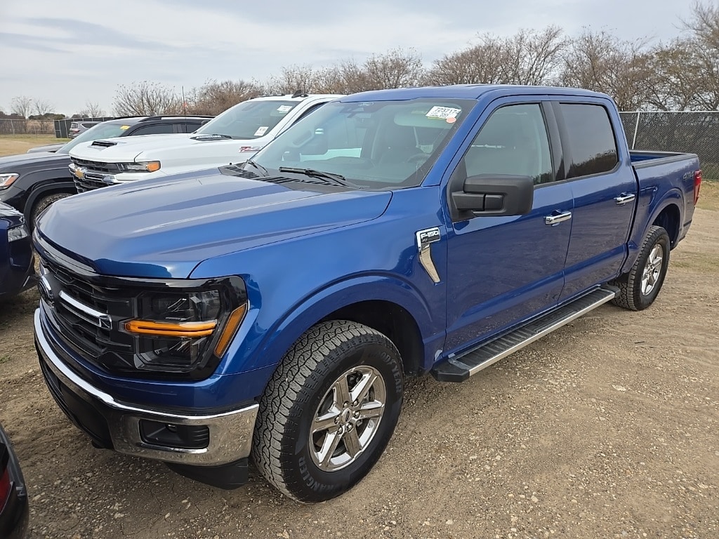 2025 Ford F-150 XLT's photo