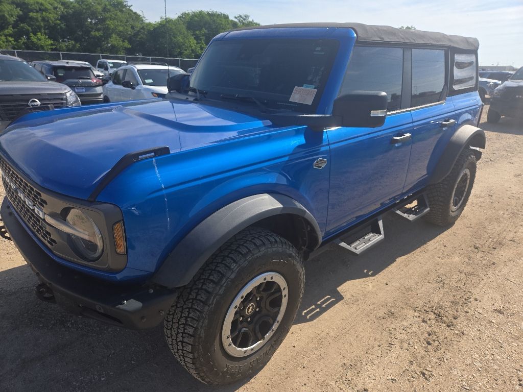 2022 Ford Bronco Wildtrak 4x4's photo