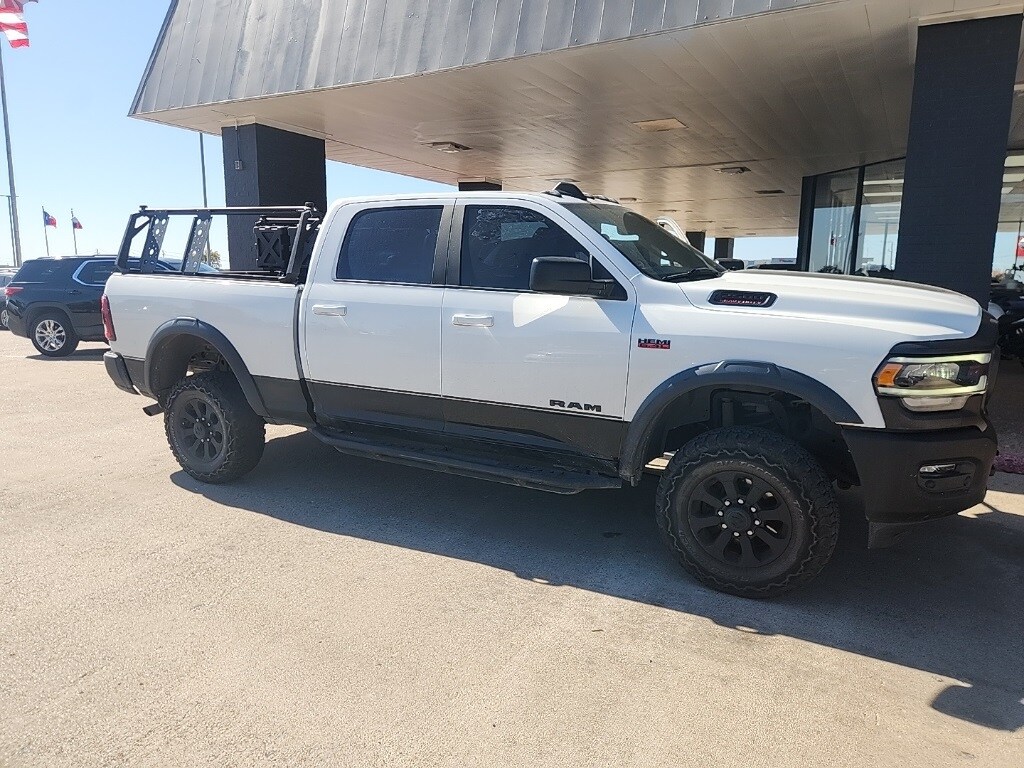 2019 Ram 2500 Power Wagon photo 3