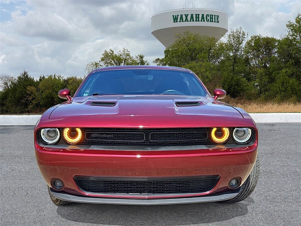 Used 2021 Dodge Challenger SXT with VIN 2C3CDZAG1MH673662 for sale in Waxahachie, TX