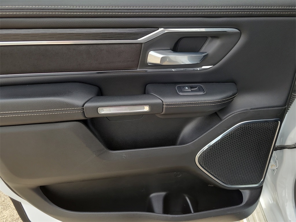 2024 RAM Ram 1500 Pickup Laramie - Photo 14