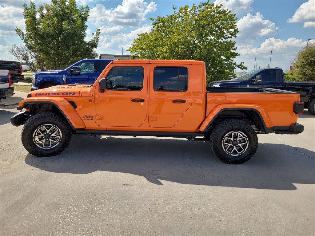 2025 Jeep Gladiator Rubicon photo 3