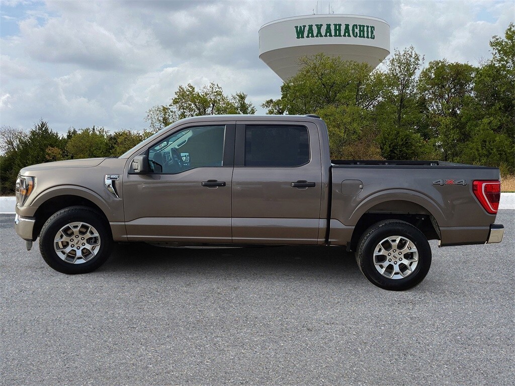 2023 Ford F-150 XLT photo 2