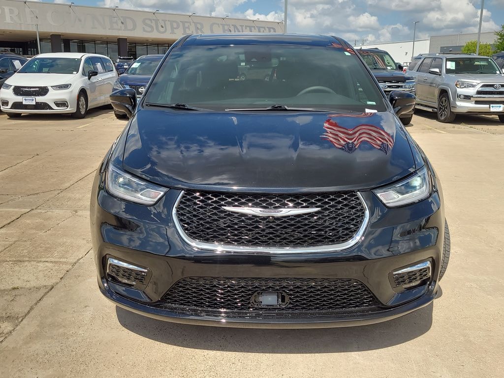Used 2026 Chrysler Pacifica Select Minivan/Van
