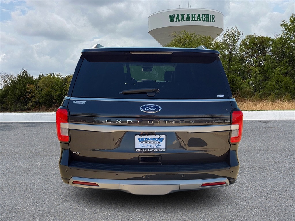 Used 2024 Ford Expedition XLT SUV