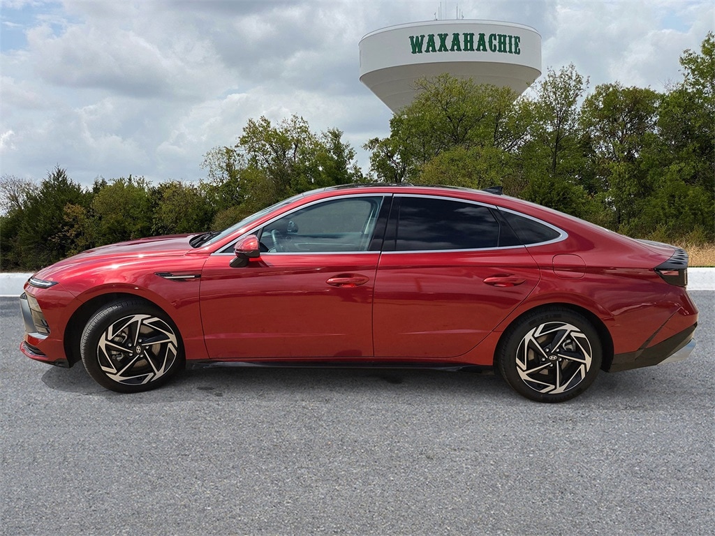 Used 2025 Hyundai Sonata SEL Sedan