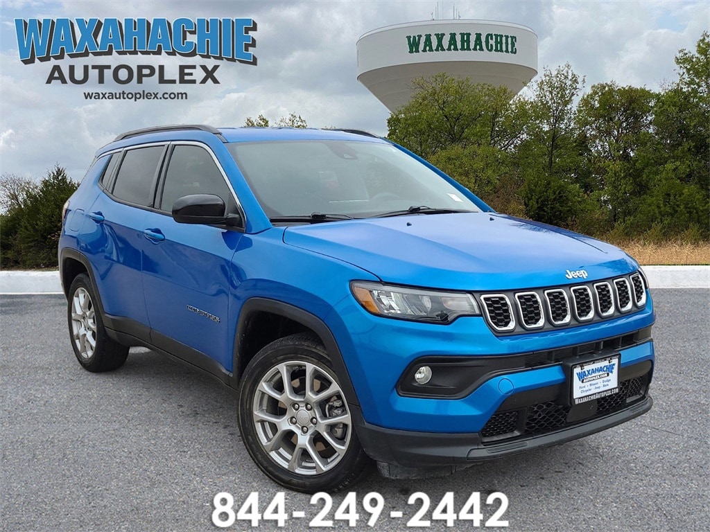 2024 Jeep Compass Latitude Lux's photo