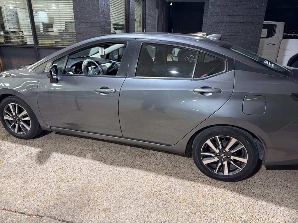2021 Nissan Versa Sedan SV
