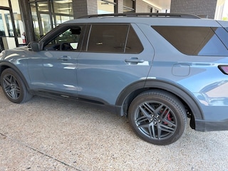 2025 Ford Explorer ST-Line SUV