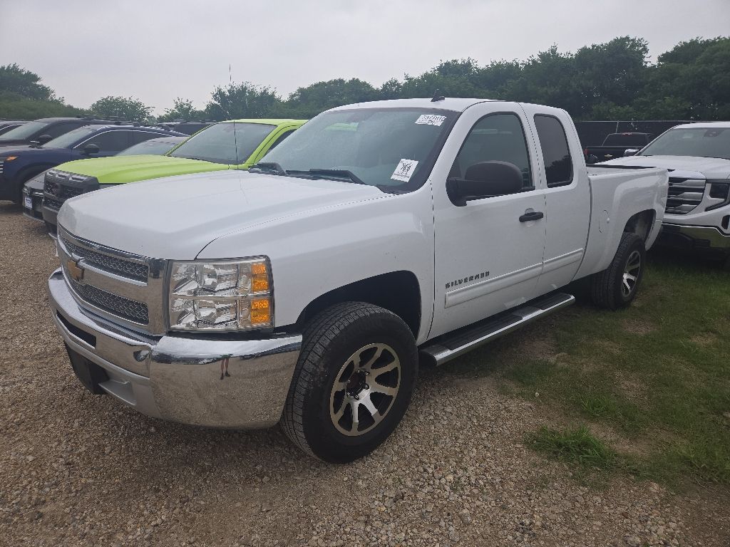 2013 Chevrolet Silverado 1500 LS Extended Cab MWB's photo