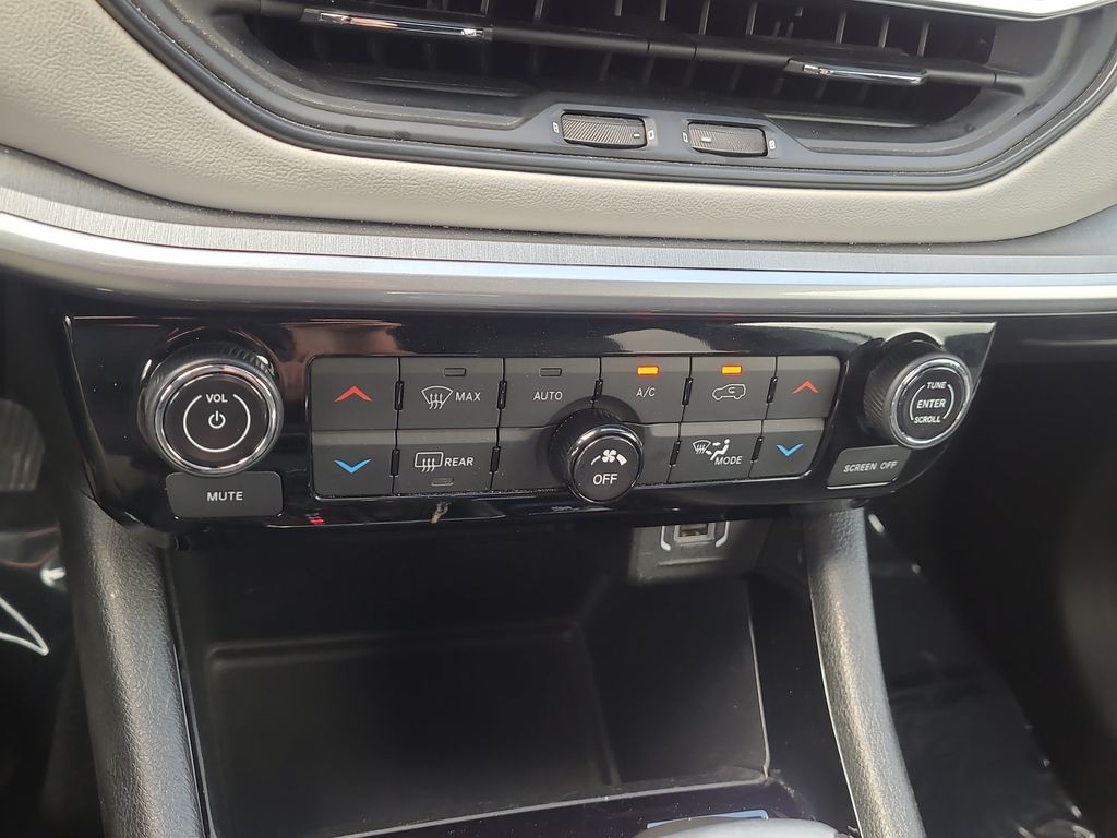 2025 Jeep Compass Limited - Photo 25