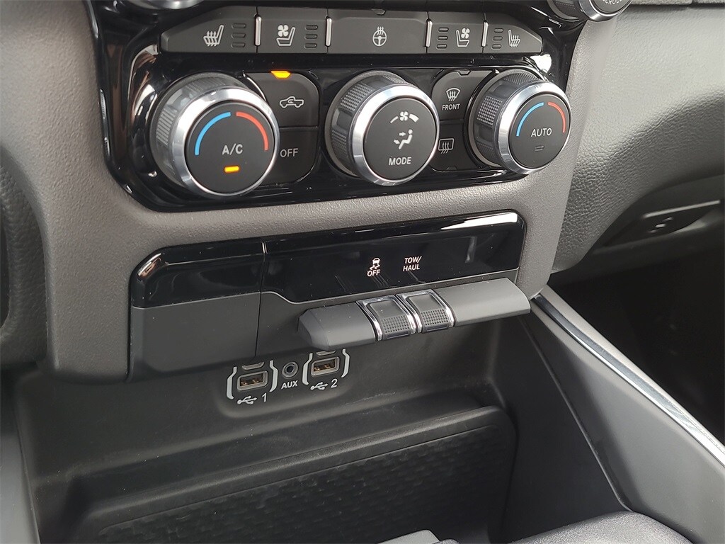 2024 RAM Ram 1500 Pickup Laramie - Photo 26