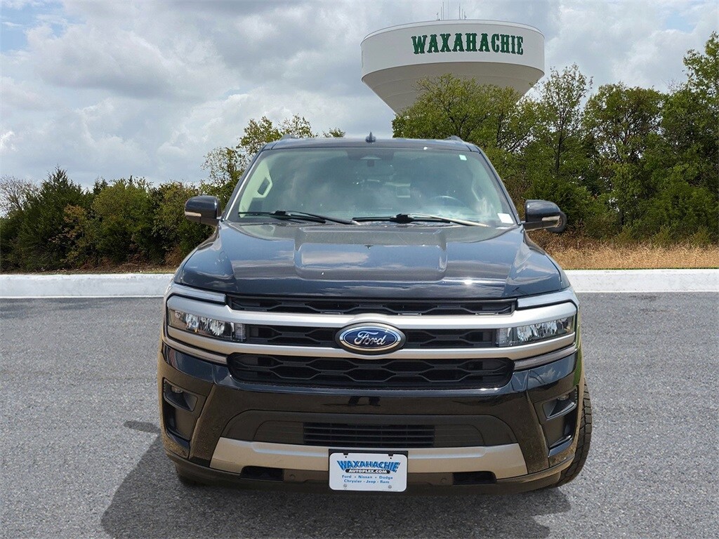 Used 2022 Ford Expedition XLT with VIN 1FMJU1JT6NEA47353 for sale in Waxahachie, TX