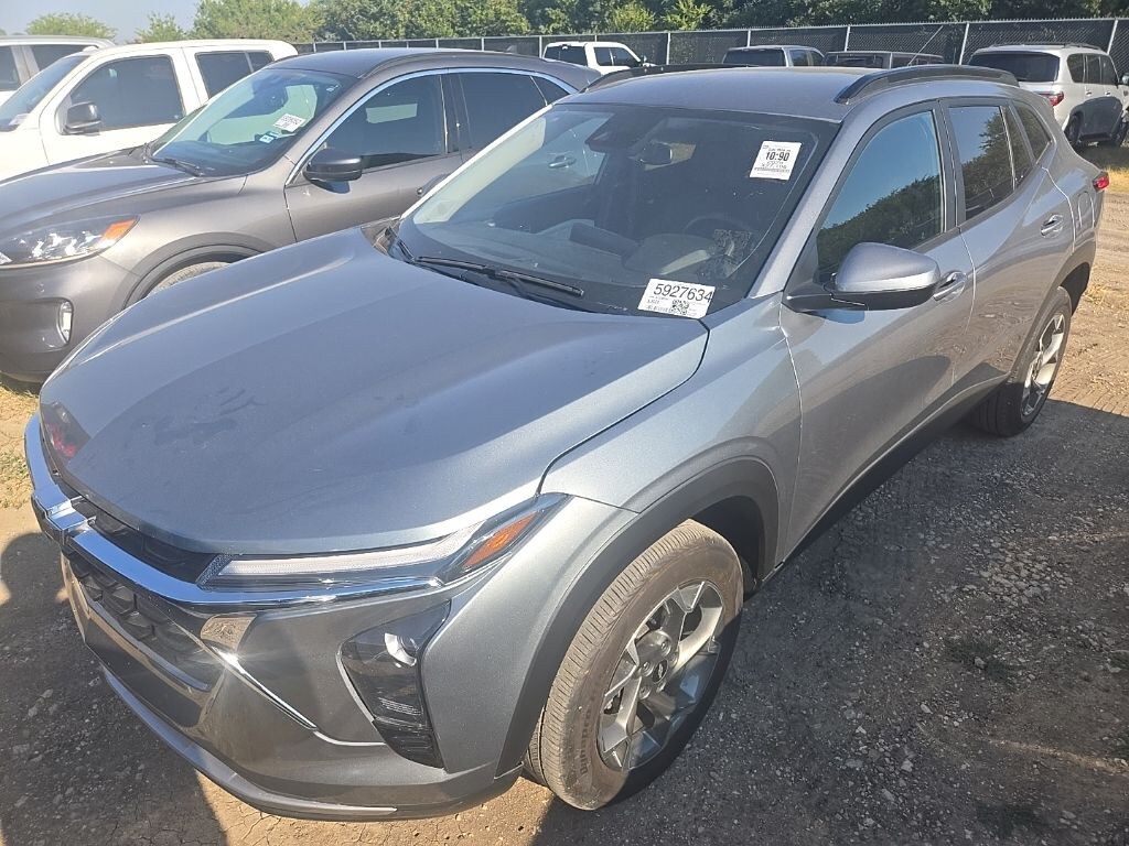 Certified 2025 Chevrolet Trax LT SUV