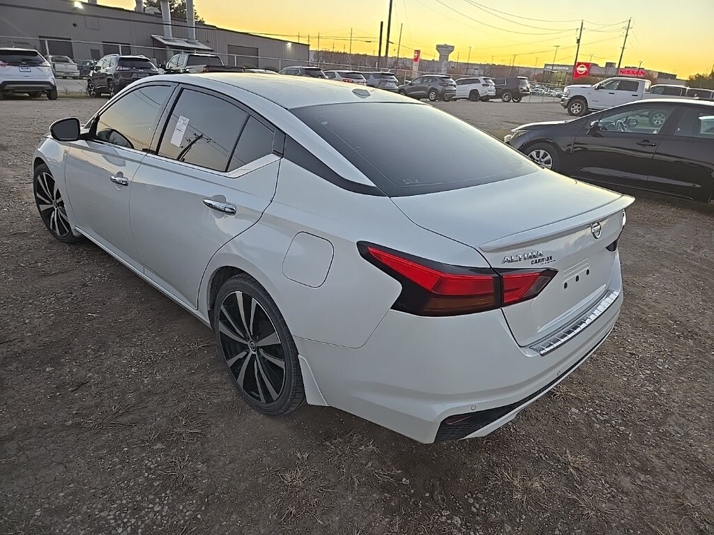 Used 2020 Nissan Altima 2.5 Platinum Sedan