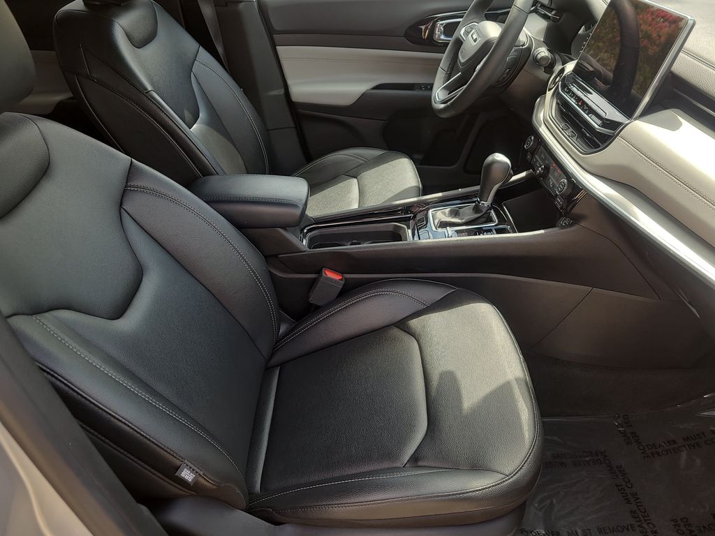 2025 Jeep Compass Limited - Photo 11