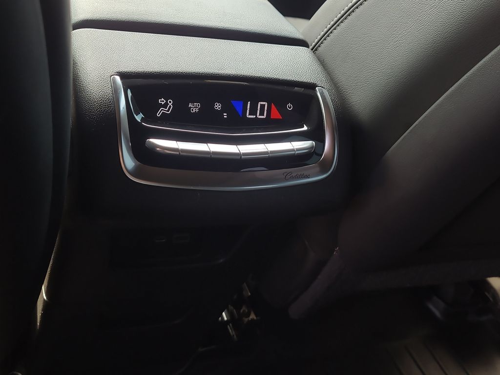 2021 Cadillac XT6 Sport - Photo 21