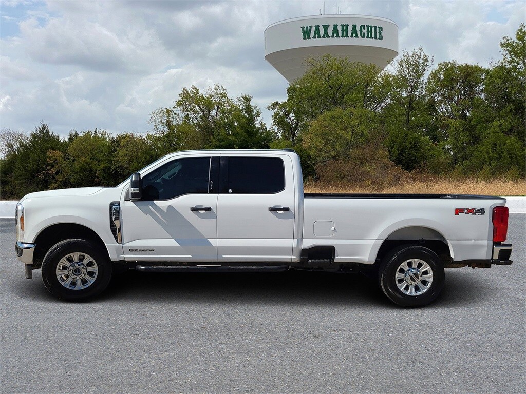 2024 Ford F-250 photo 2