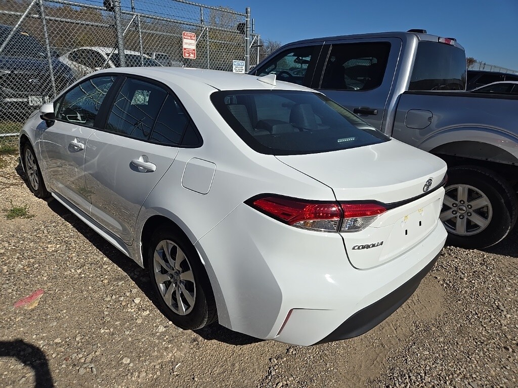 Used 2025 Toyota Corolla LE Sedan