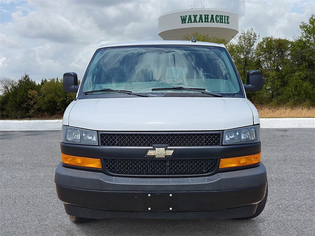 Used 2019 Chevrolet Express Passenger LS with VIN 1GAZGNFG7K1365012 for sale in Waxahachie, TX