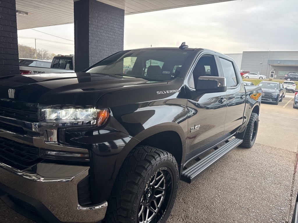 2019 Chevrolet Silverado 1500 LT's photo