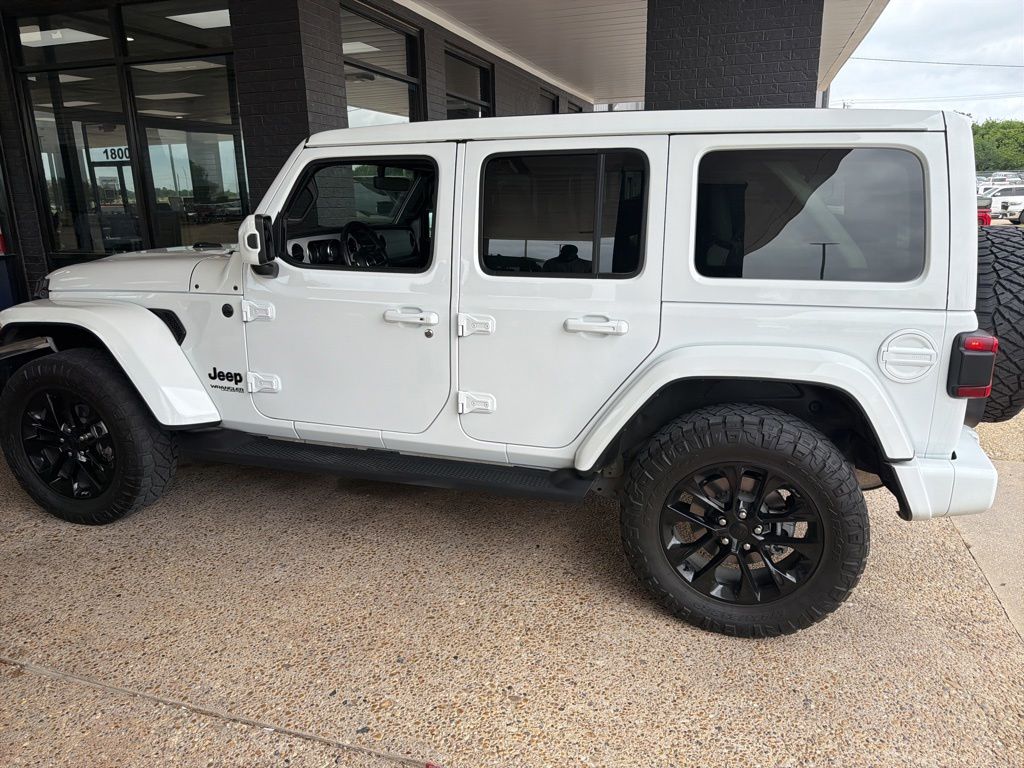 2021 Jeep Wrangler High Altitude's photo
