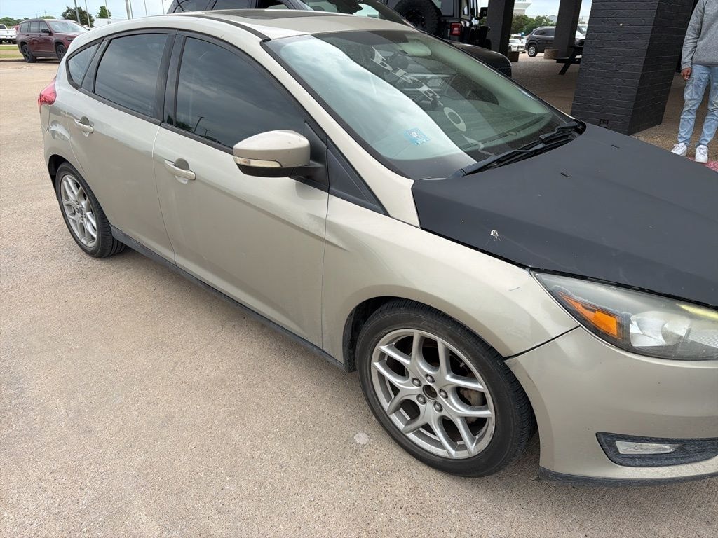Used 2015 Ford Focus SE Hatchback