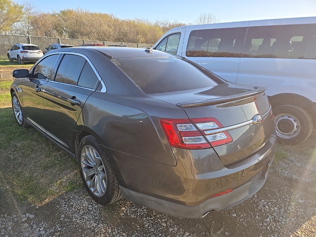 Used 2016 Ford Taurus Limited with VIN 1FAHP2F8XGG105112 for sale in Waxahachie, TX