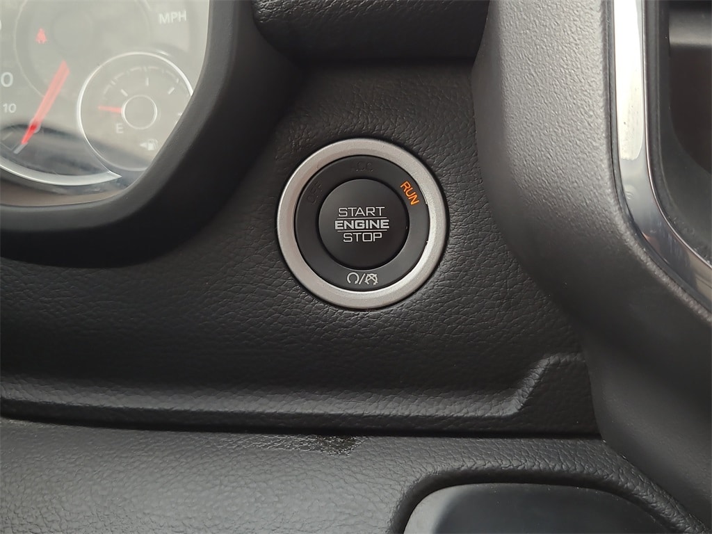 2024 RAM Ram 1500 Pickup Laramie - Photo 28